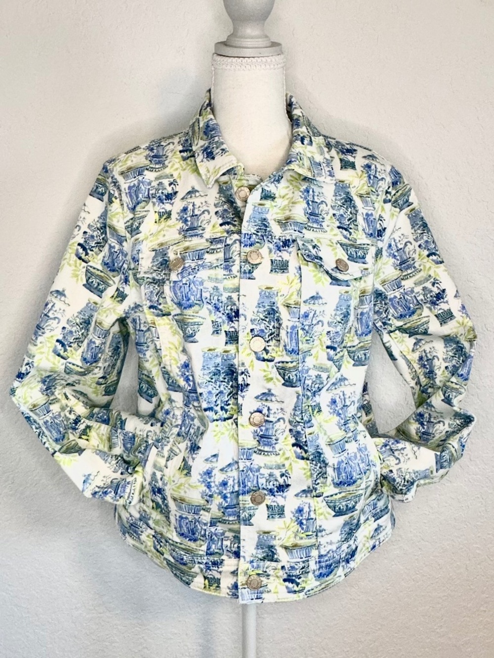 Talbots Floral Watercolor Print Jean Jacket, Size L - Picture 7 of 13